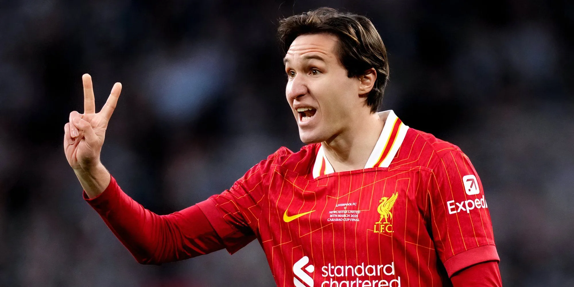 Federico Chiesa có thể ngồi dự bị trong đội hình Liverpool đối đầu Chelsea
