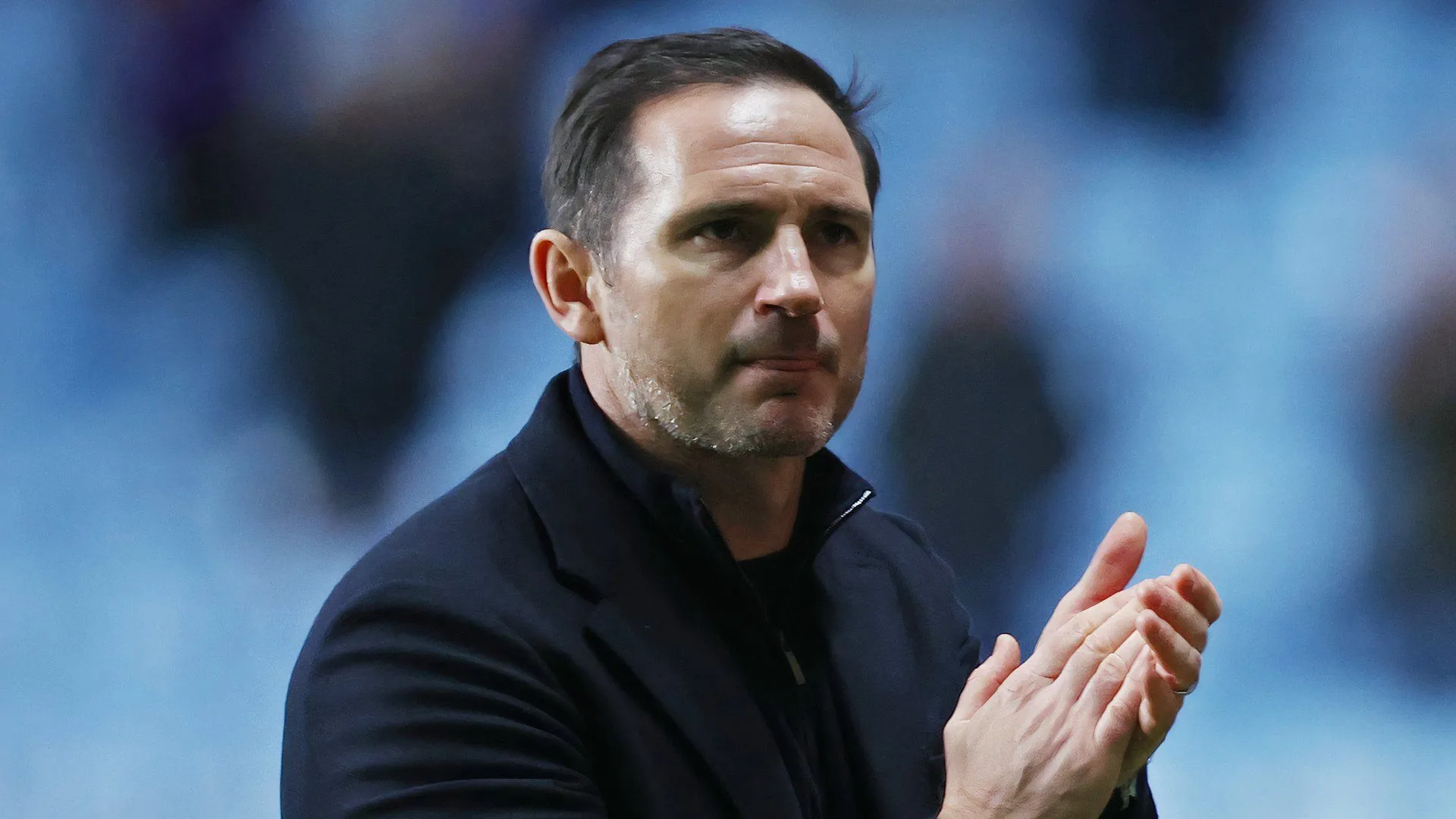 Huấn luyện viên Frank Lampard của Coventry City, người đang tìm kiếm bổ sung chất lượng cho hàng công.