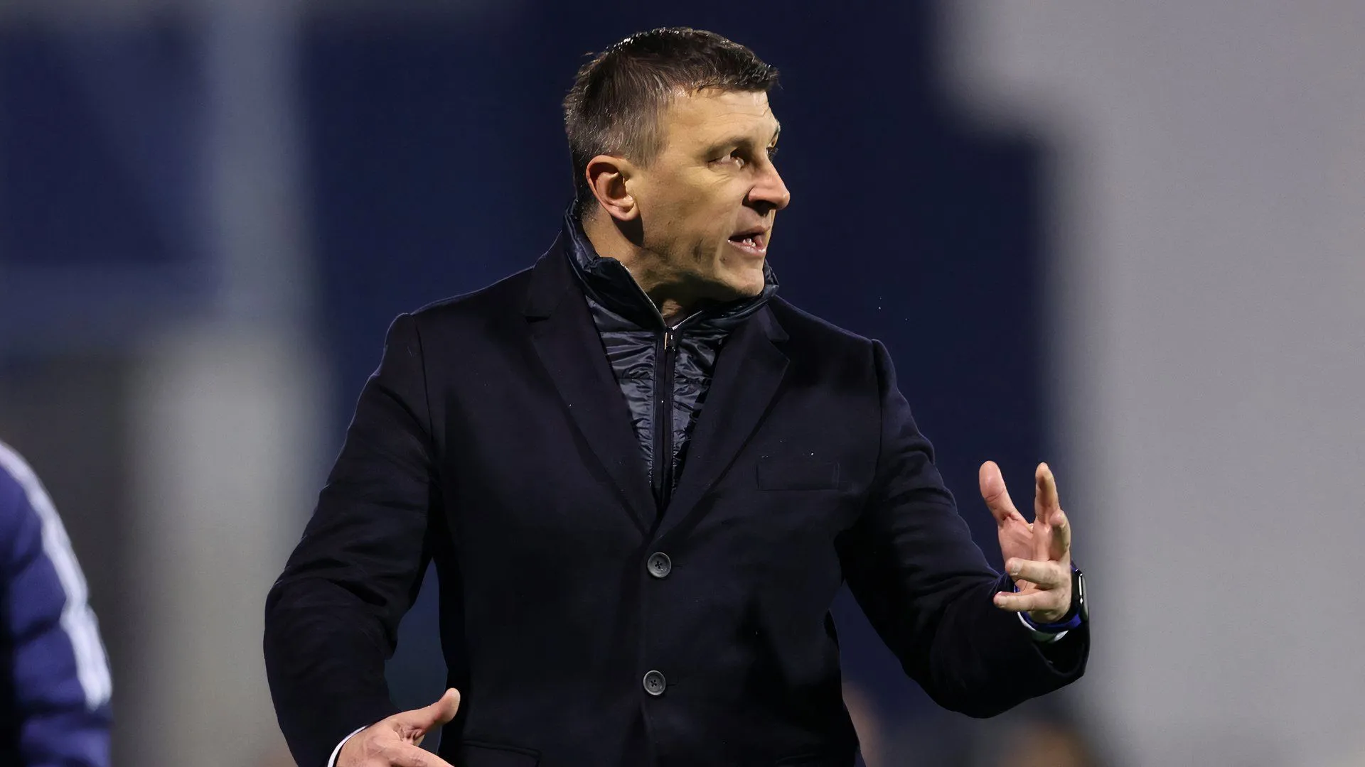 Huấn luyện viên Sergej Jakirovic của Hull City tìm kiếm sự bổ sung kinh nghiệm như John Lundstram