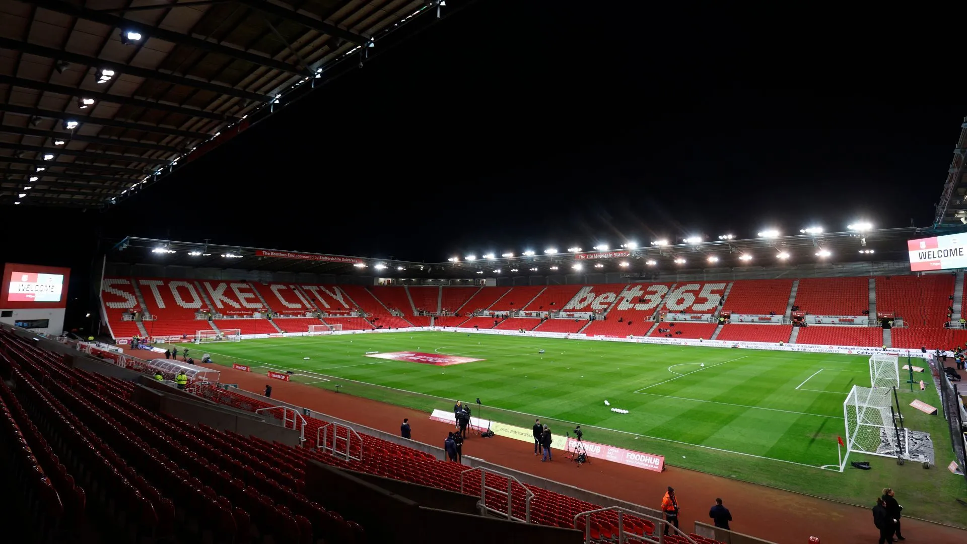 Sân vận động bet365 của Stoke City, nơi Sol Sidibe đã trưởng thành