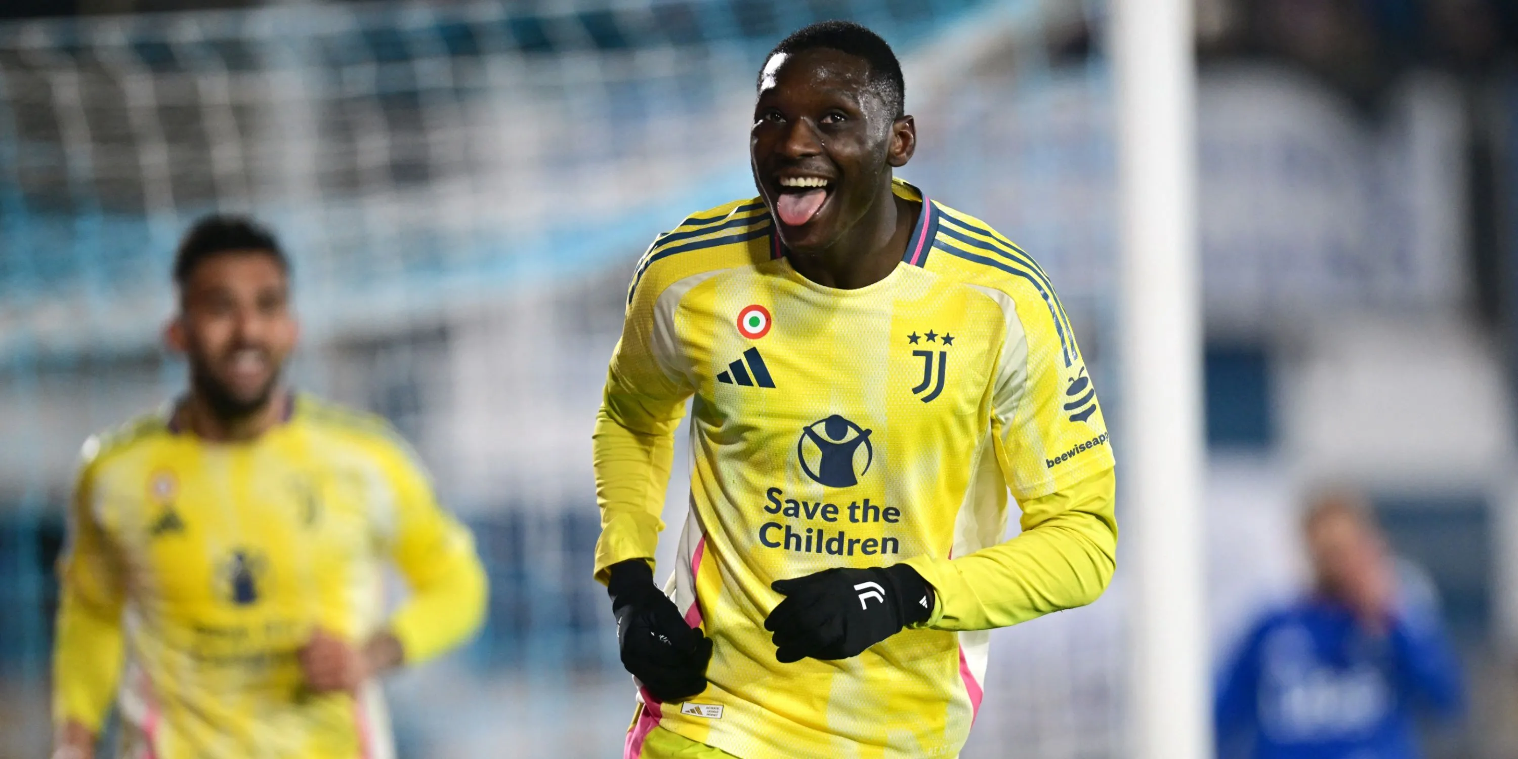 Tiền đạo Randal Kolo Muani trong màu áo Juventus, mục tiêu chuyển nhượng của Manchester United.