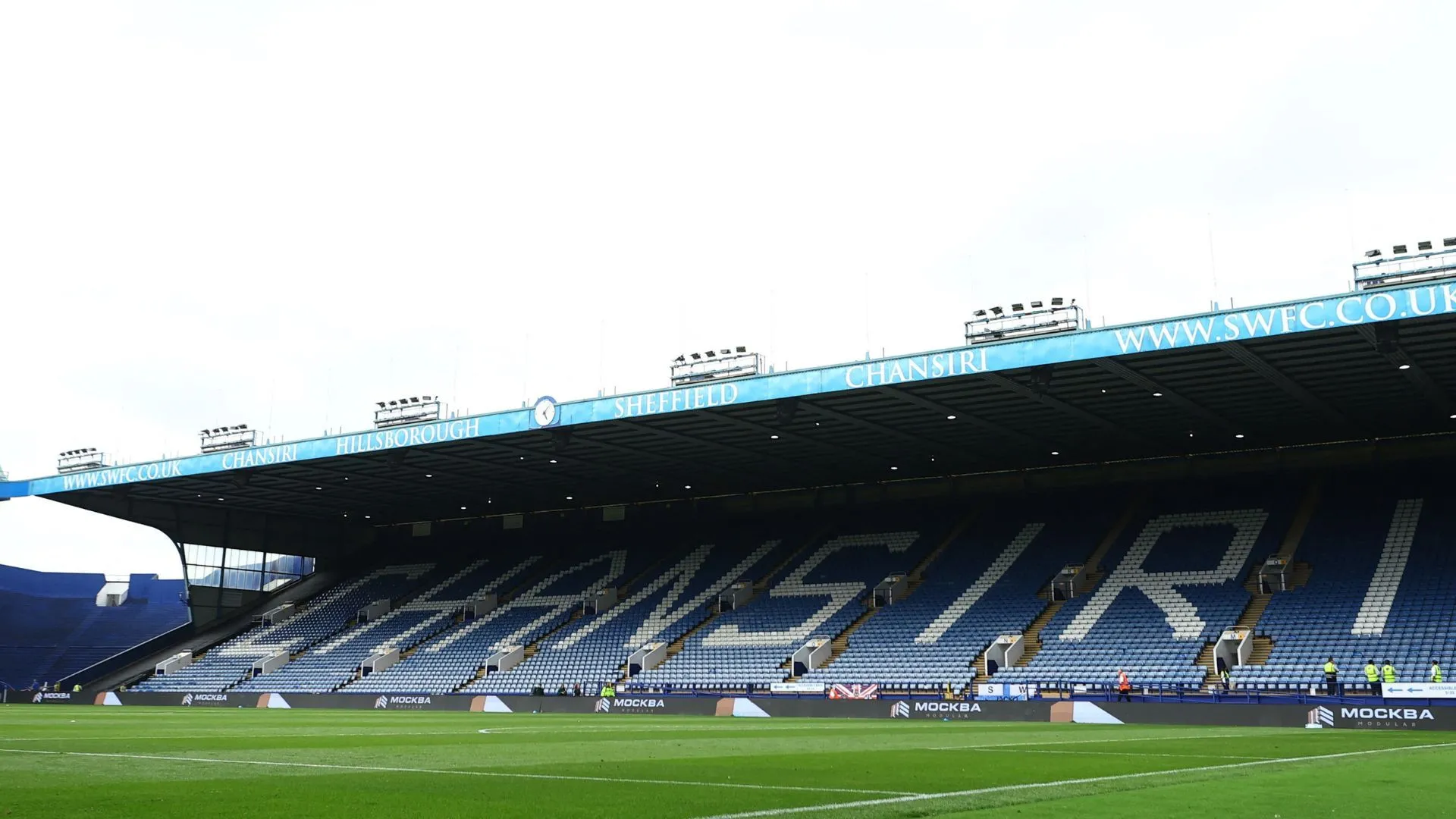 Khán đài Bắc Hillsborough được mở lại, một tia hy vọng cho Sheffield Wednesday