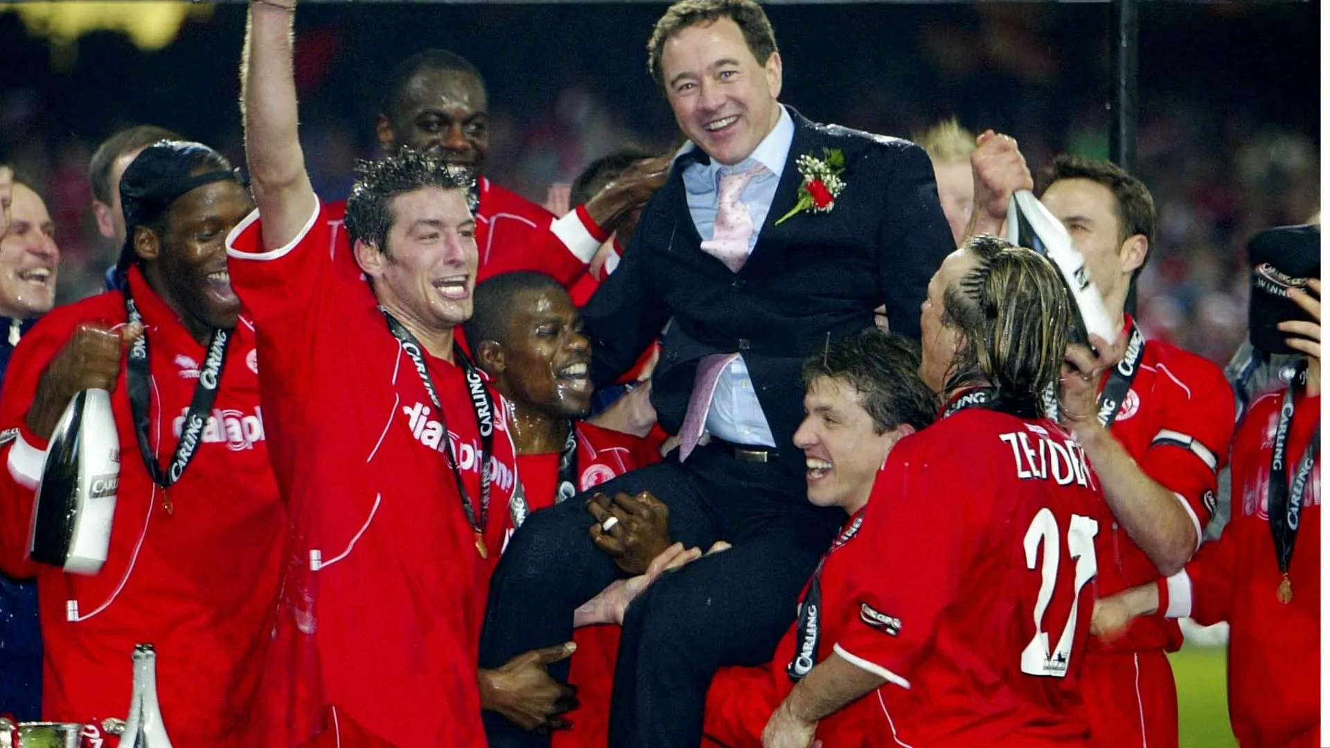 Steve Gibson, biểu tượng của lòng trung thành và tình yêu dành cho Middlesbrough, người đã cứu vãn và dẫn dắt Boro qua những giai đoạn huy hoàng nhất lịch sử CLB.