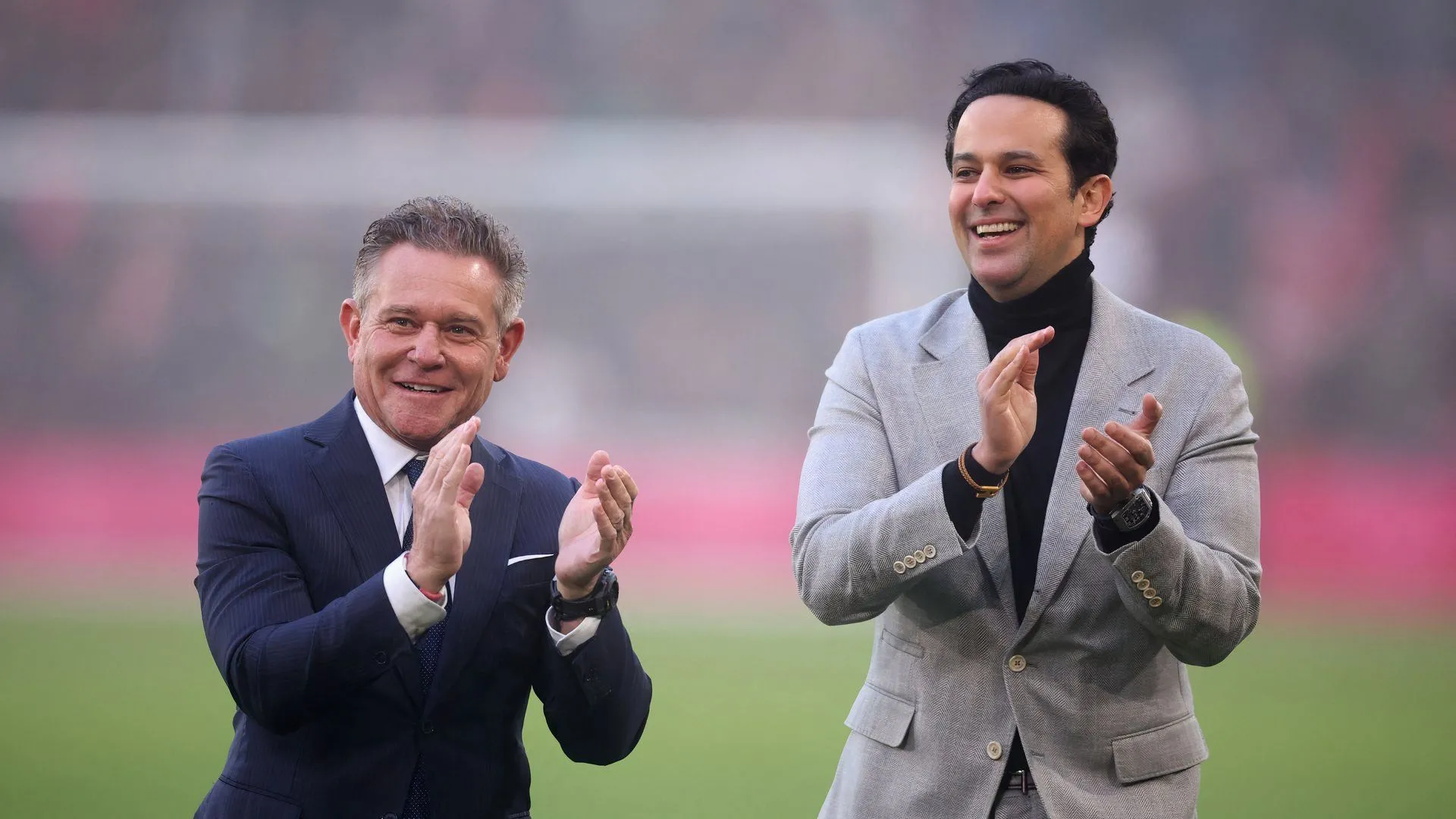 Steven Rosen và Helmy Eltoukhy, các ông chủ Sheffield United, đối mặt với bài toán chuyển nhượng AI đầy thách thức