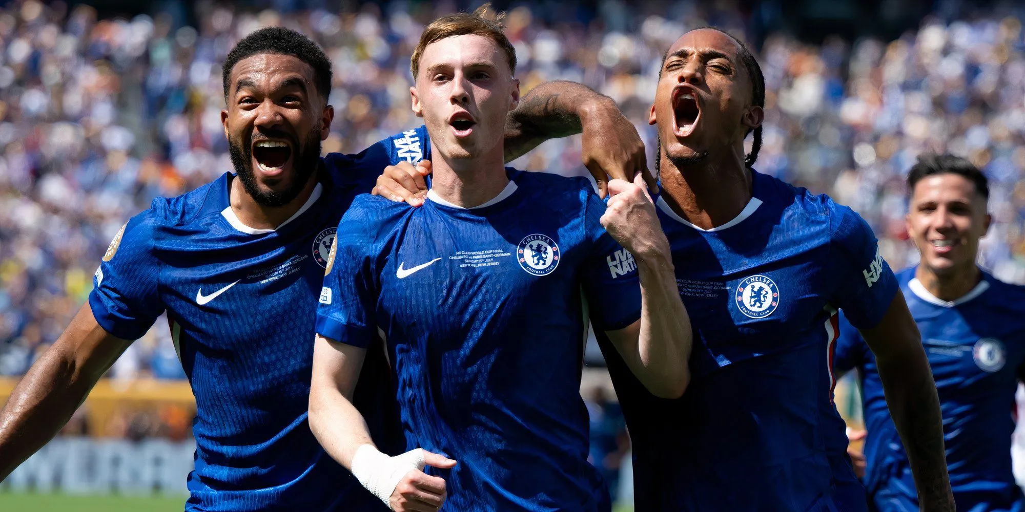 Bộ áo đấu sân nhà Chelsea 25/26, biểu tượng áp lực và kỳ vọng từ NHM