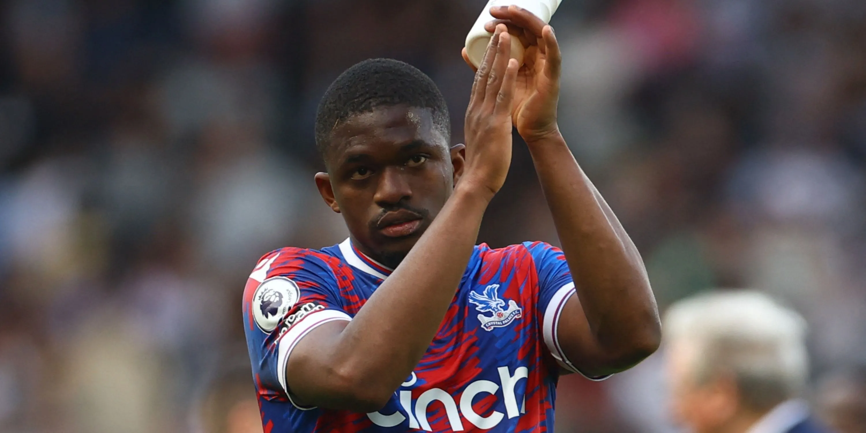 Cheick Doucouré — vắng mặt vì chấn thương đầu gối khiến Crystal Palace thiếu chiều sâu tuyến giữa