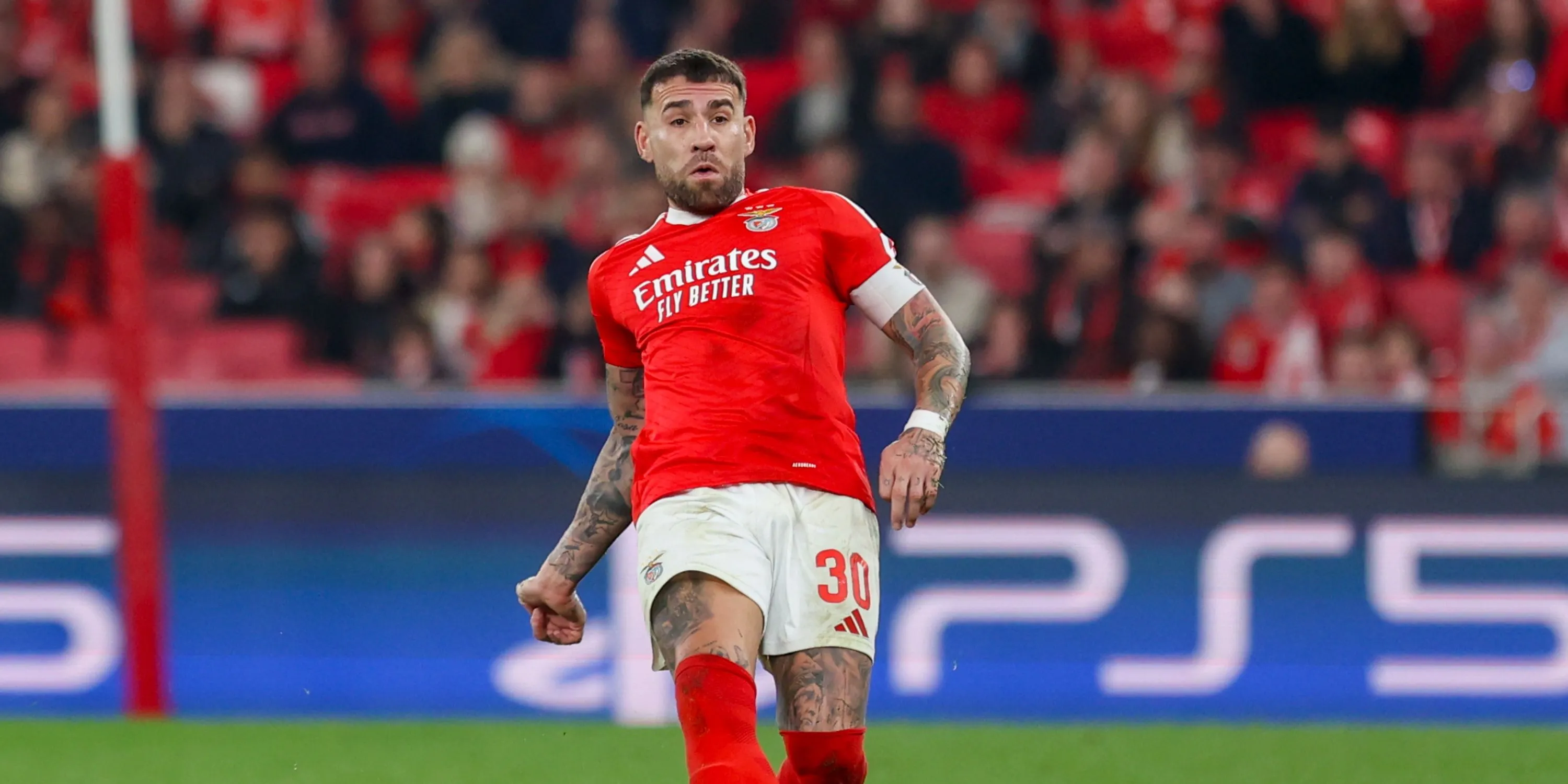 Đội hình Benfica dự kiến với Otamendi án ngữ trung tâm và Pavlidis cắm trên hàng công