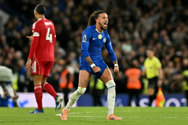 Khó khăn chồng chất cho HLV Arne Slot và Ruben Amorim trước đại chiến tại Anfield