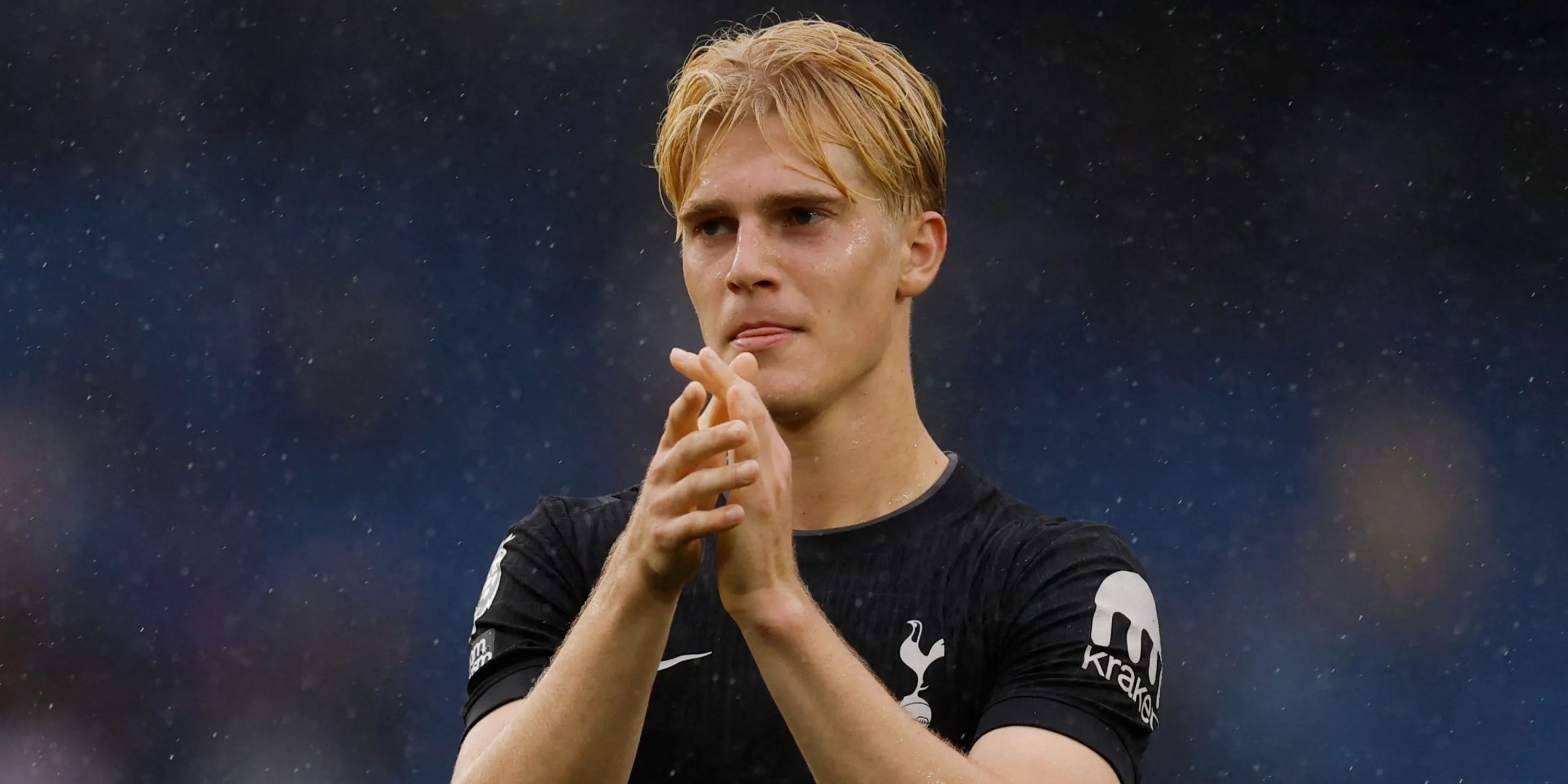 Lucas Bergvall: tiền vệ Thụy Điển đang khẳng định mình ở đội một Spurs