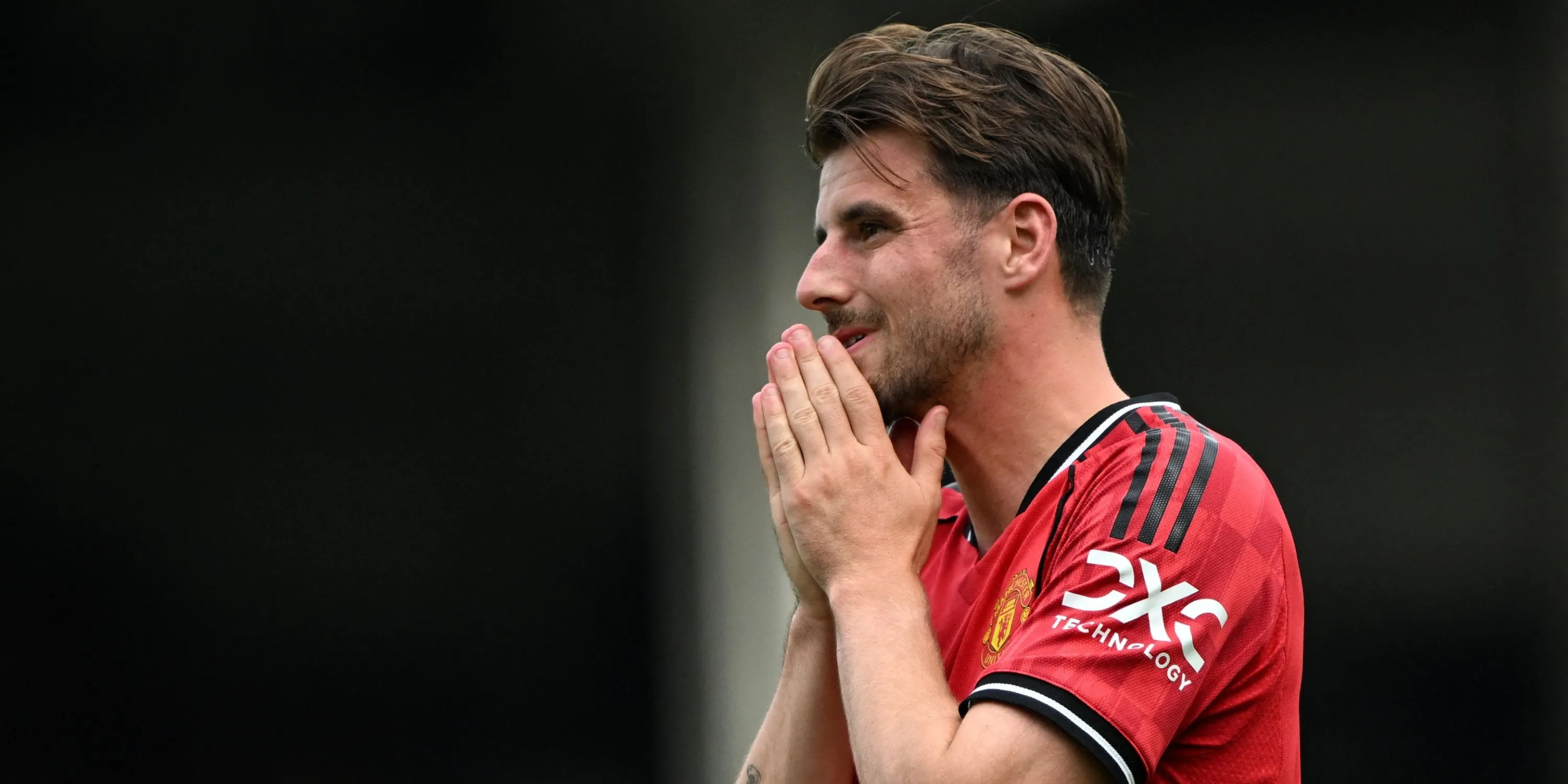 Mason Mount vật lộn ở Old Trafford, nguy cơ bị gạch tên