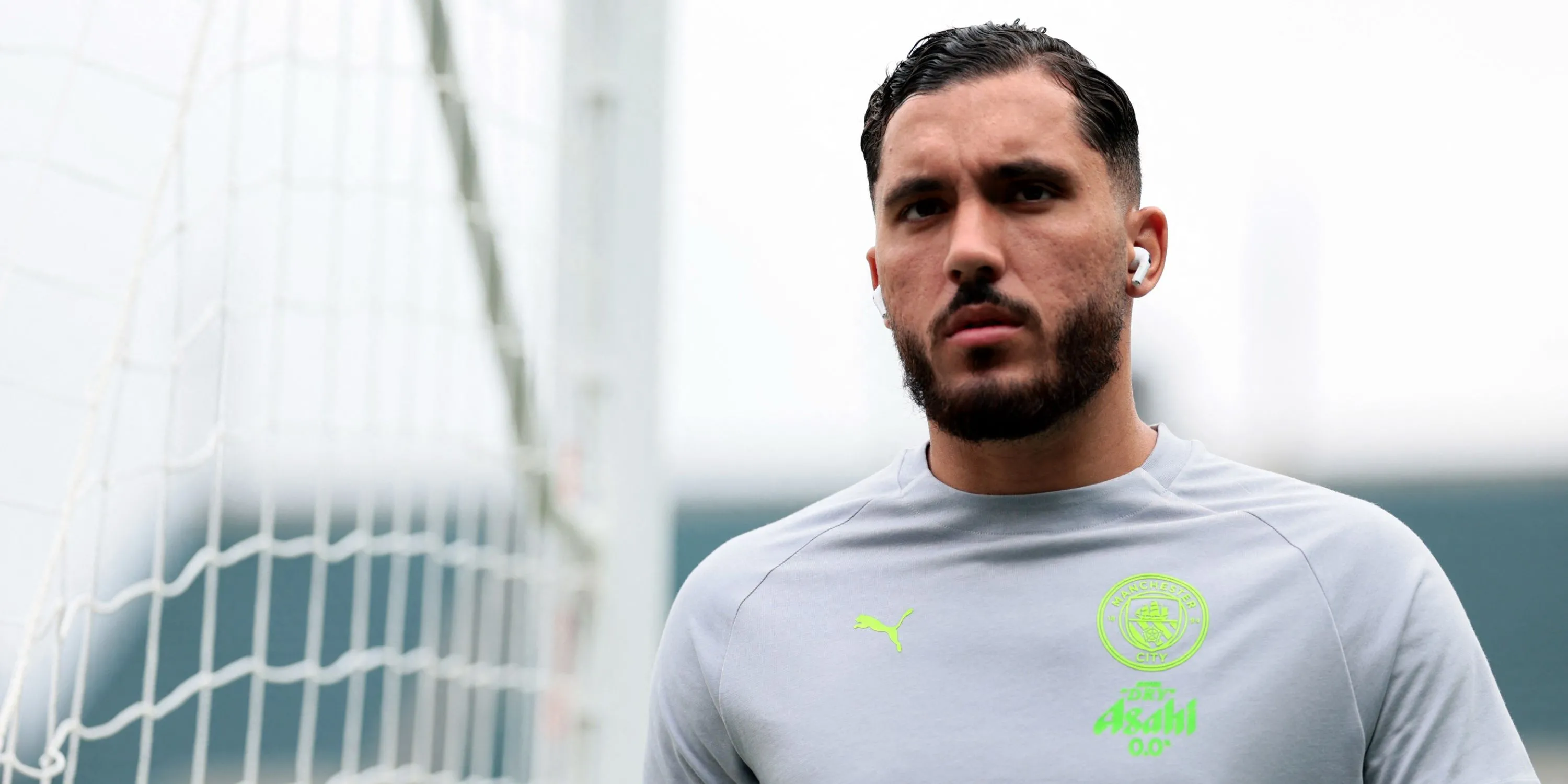 Rayan Cherki thể hiện kĩ thuật trong màu áo Lyon trước khi gia nhập Man City